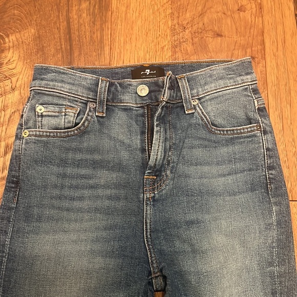 7 For all Mankind Woman’s High Waist Slim Kick Size 24 - Picture 3 of 8